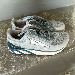 Altra zero drop women’s 7.5